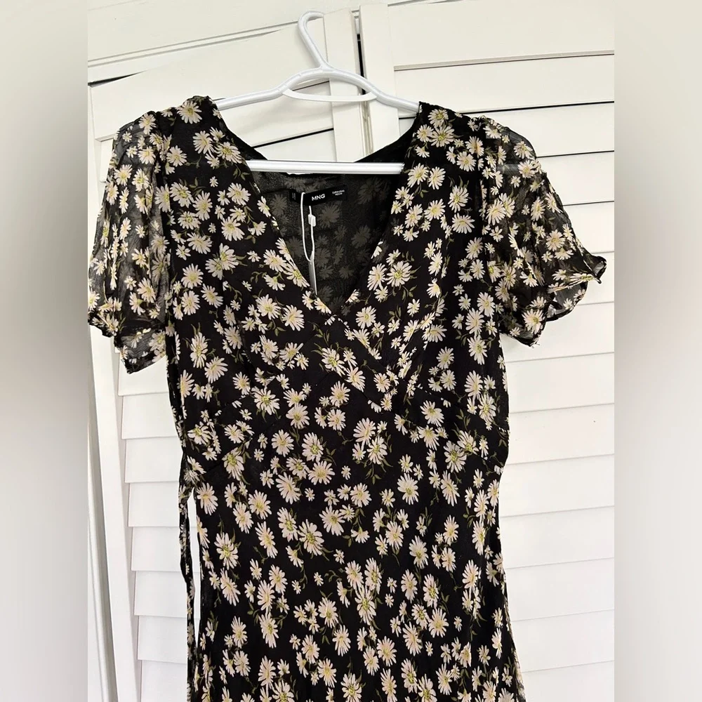 NWT Mango FLORAL-PRINT STRAIGHT-FIT MIDI-DRESS - Picture 5 of 8